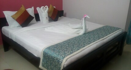LAXMI VENKATESWARA HOTEL Room Type - A/C DOUBLE BED