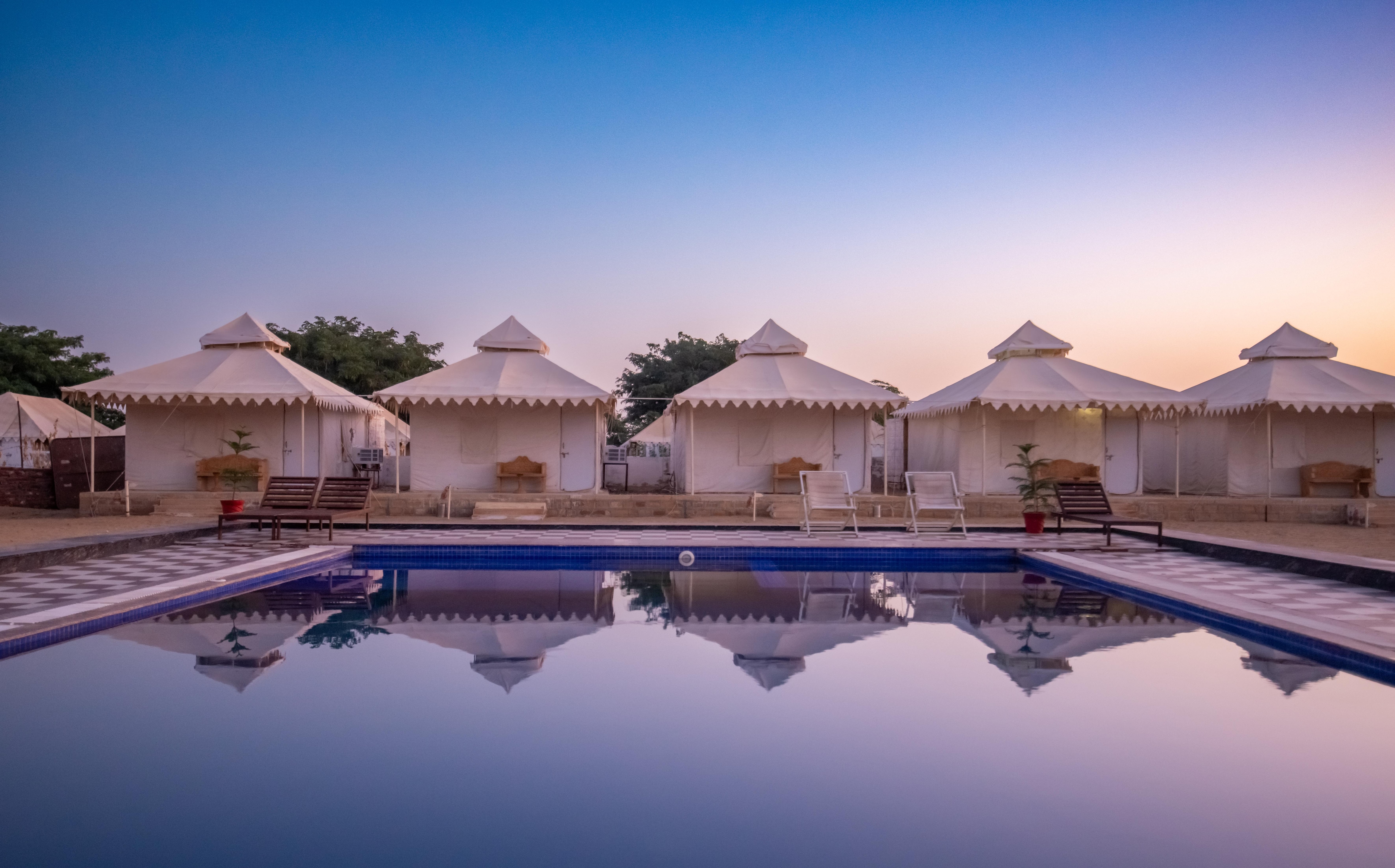 Sunrise Desert Resort with Swimming Pool - Tap to explore photos