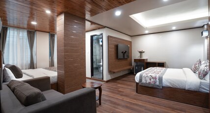 Canopy Boutique by SMARTLuth (Mall Road) Room Type - Family Non View