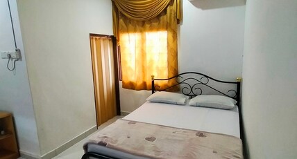 OYO Home 90388 Homestay Masha Room Type - Private Room with Attached Bathroom