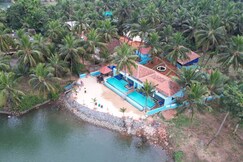 Blue Lagoon Home Stay