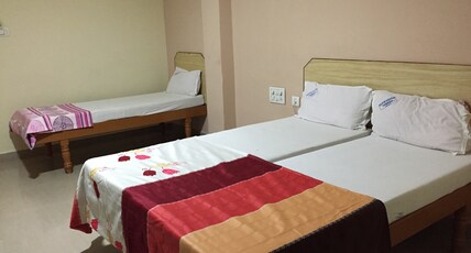 Hotel  Suprabath Towers Room Type - 3 Bedded Non AC Family Room