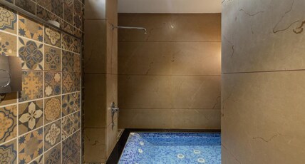 K10 Resort Room Type - Deluxe Cottage with Private Jacuzzi
