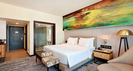 GRAND MERCURE MAHA CIPTA MEDAN Room Type - Executive Room with 1 kingsize bed