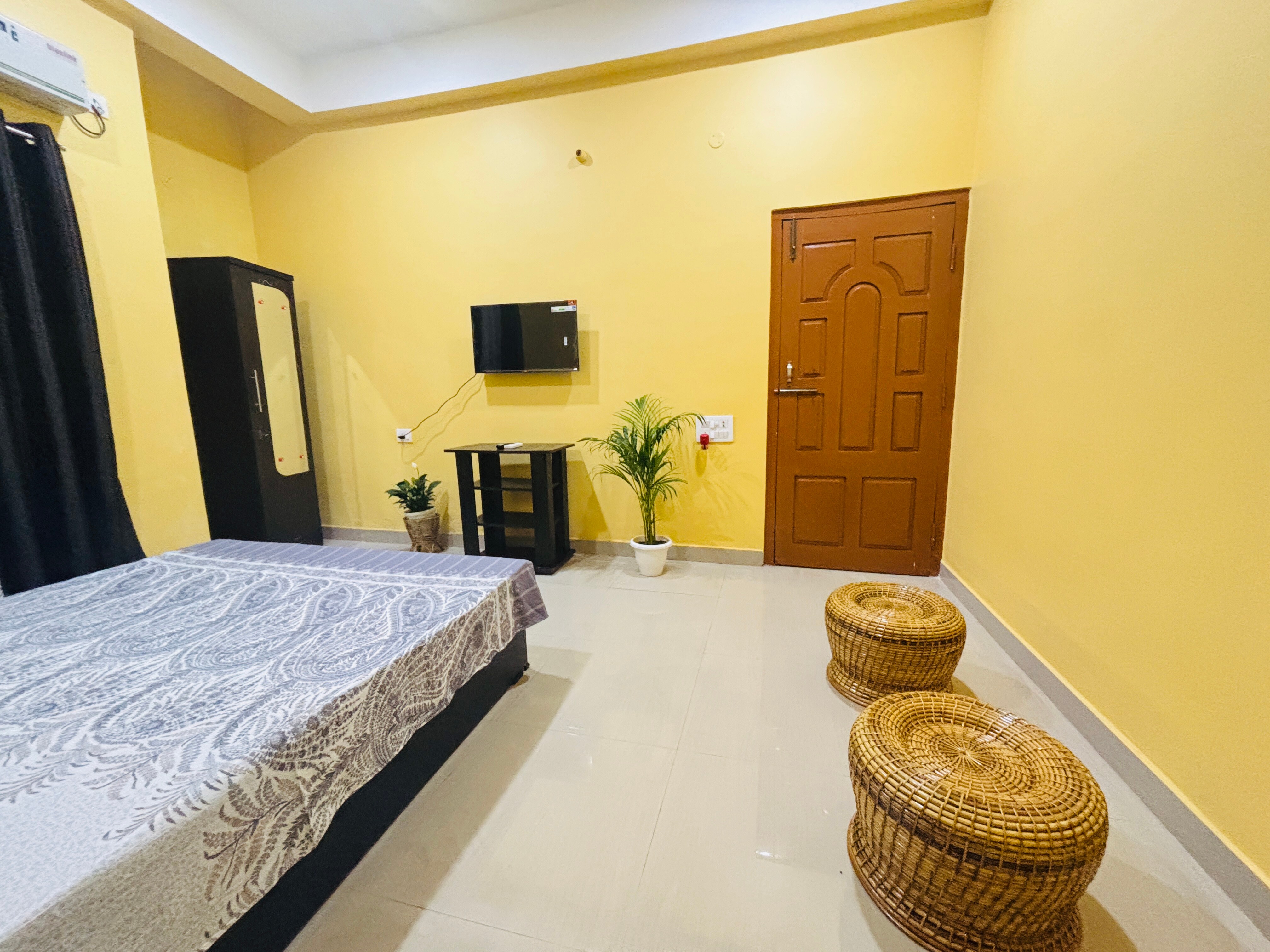 BD home stay - Tap to explore photos