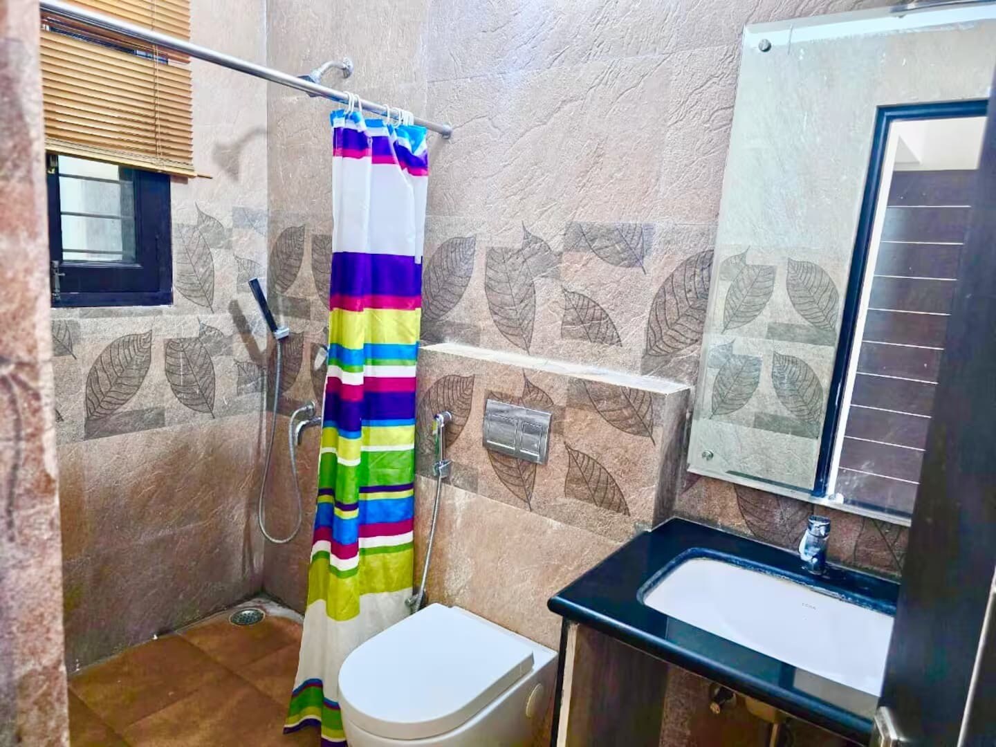 Spacious Luxury 2BHK Villa w Private Patio - Tap to explore photos