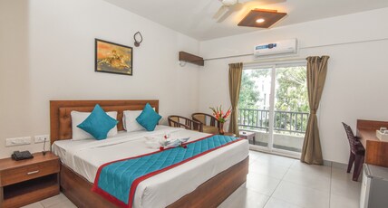 Suraksha Stay Whitefield Hotel Room Type - Deluxe Room with Balcony