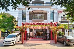 Hotel Vardaan Inn