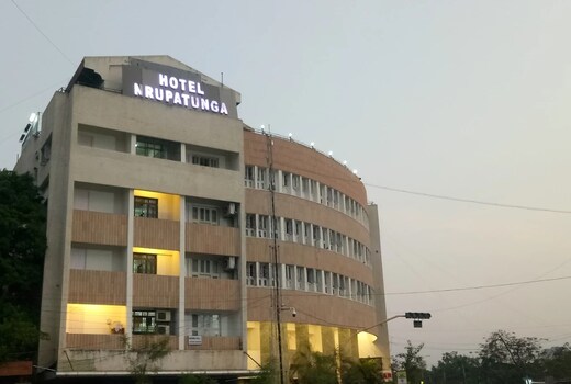 Hotel Nrupatunga