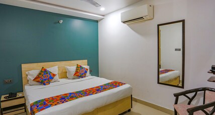 FabHotel Rama I Room Type - Deluxe Room