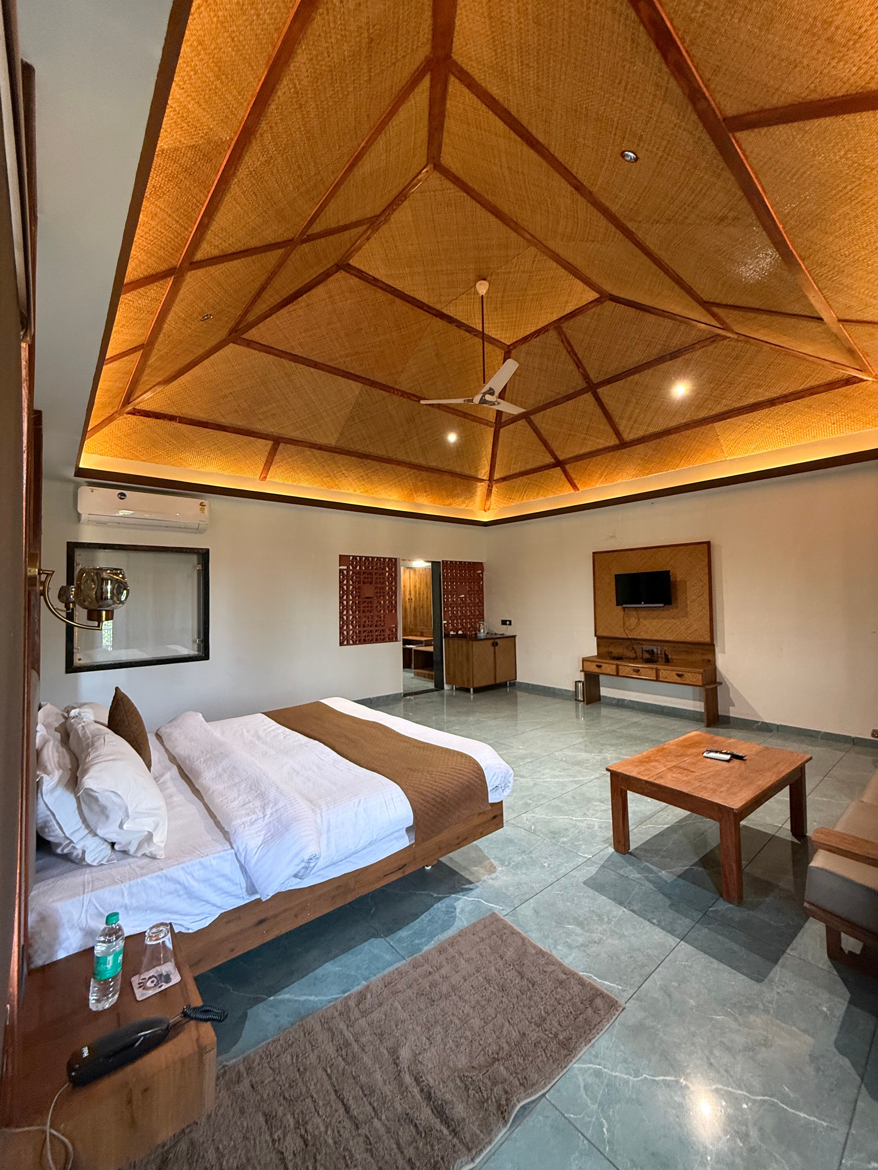 Jawai's Wildness Lodge - Tap to explore photos