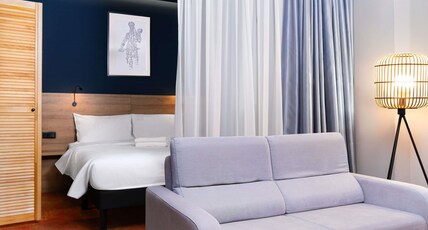 Greet Tbilisi Center by Accor Room Type - Family room with 1 double bed and 1 sofa bed