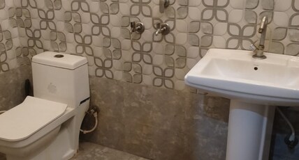 Shree Banke Bihari Guest House Room Type - Bedroom 3