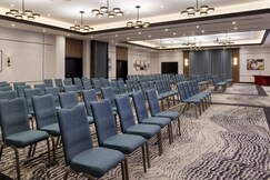 Crowne Plaza London- Gatwick Airport