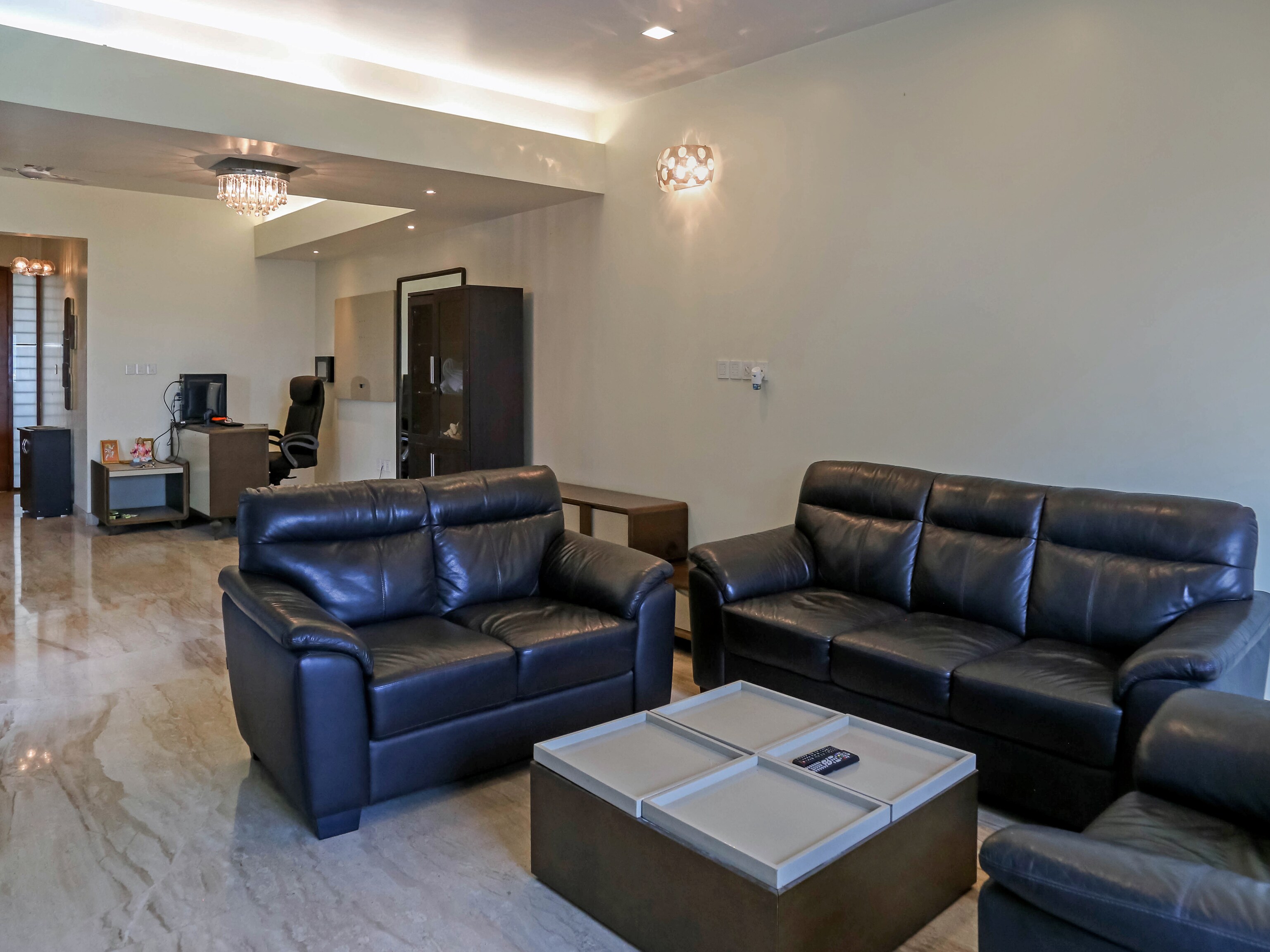 Kalpatharuvu-KNY Service apartments - Tap to explore photos