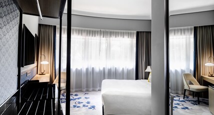 Copthorne King's Hotel Singapore Room Type - Signature Club Queen