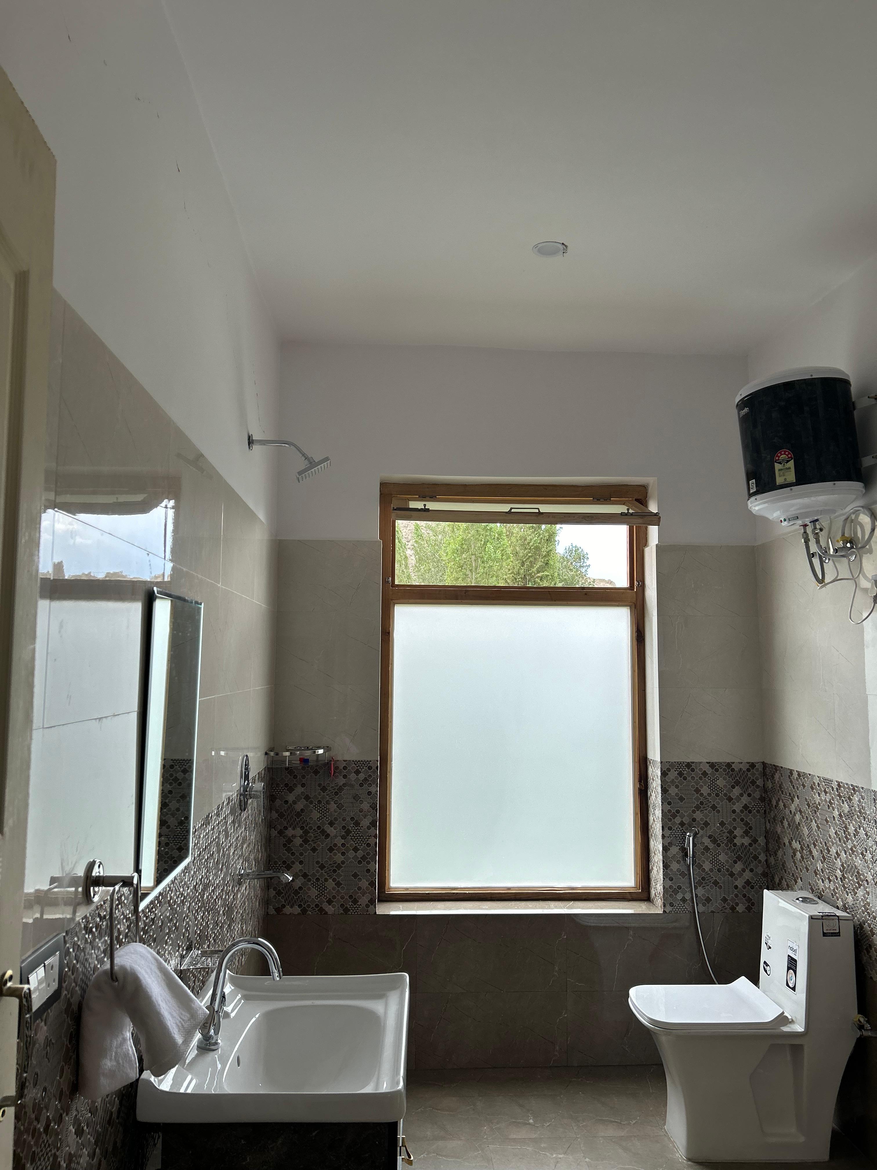 Otsal Villa - Tap to explore photos