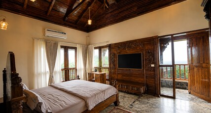 Divine Homestay. Room Type - Bedroom 3