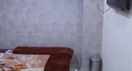Star inn Guest house Room Type - Double bedroom