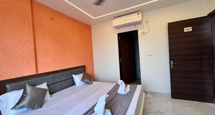 Pratibha Hotel And Restaurent Room Type - Super Deluxe Room