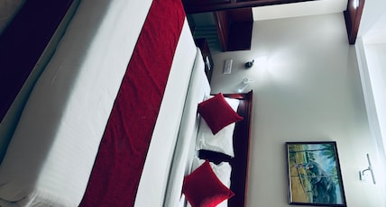 Hotel Seven Hills Room Type - Superior Room AC