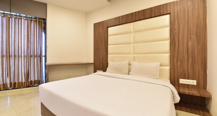 Hotel Lord Krishna Room Type - Super Deluxe Room