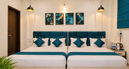 Hotel Paradise Stays | 200m from Golden Temple Room Type - Triple Room