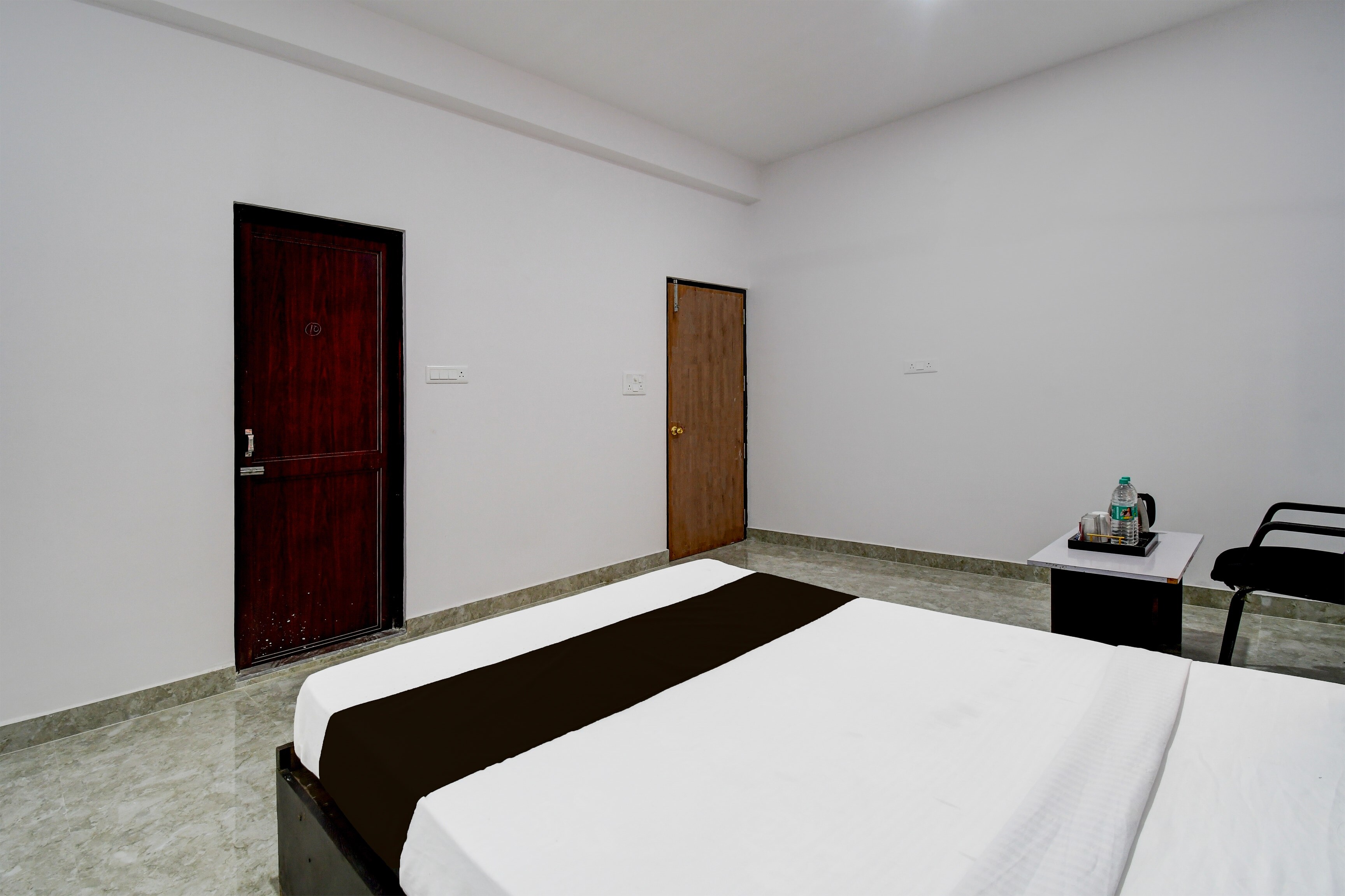 Hotel O SAI DARPAN RESIDENCY - Tap to explore photos