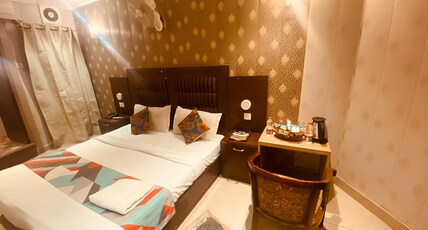 Hotel Red Blu Room Type - Deluxe Room With Breakfast