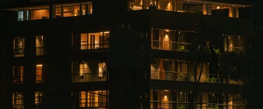 Lake Side Manor