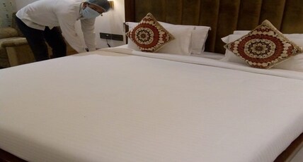 Hotel Sukhdei Room Type - Deluxe Room