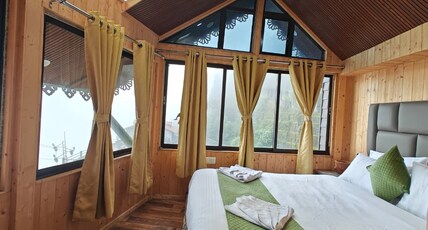 Beyond Baari Inn Room Type - Kanchenjunga View Quadruple Bedroom with Attic