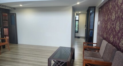 Luna homestay Room Type - CLASSIC STANDARD AC QUEEN ROOM