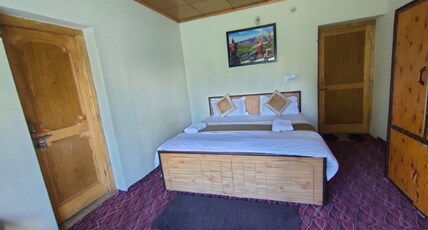 Shayok Stay Room Type - Deluxe Room