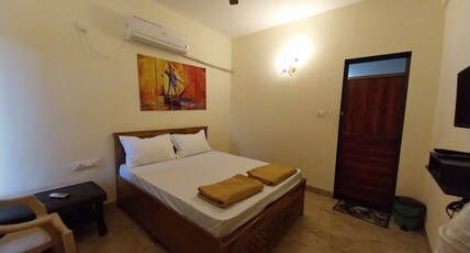 Athavan Meadows Room Type - Standard AC Room