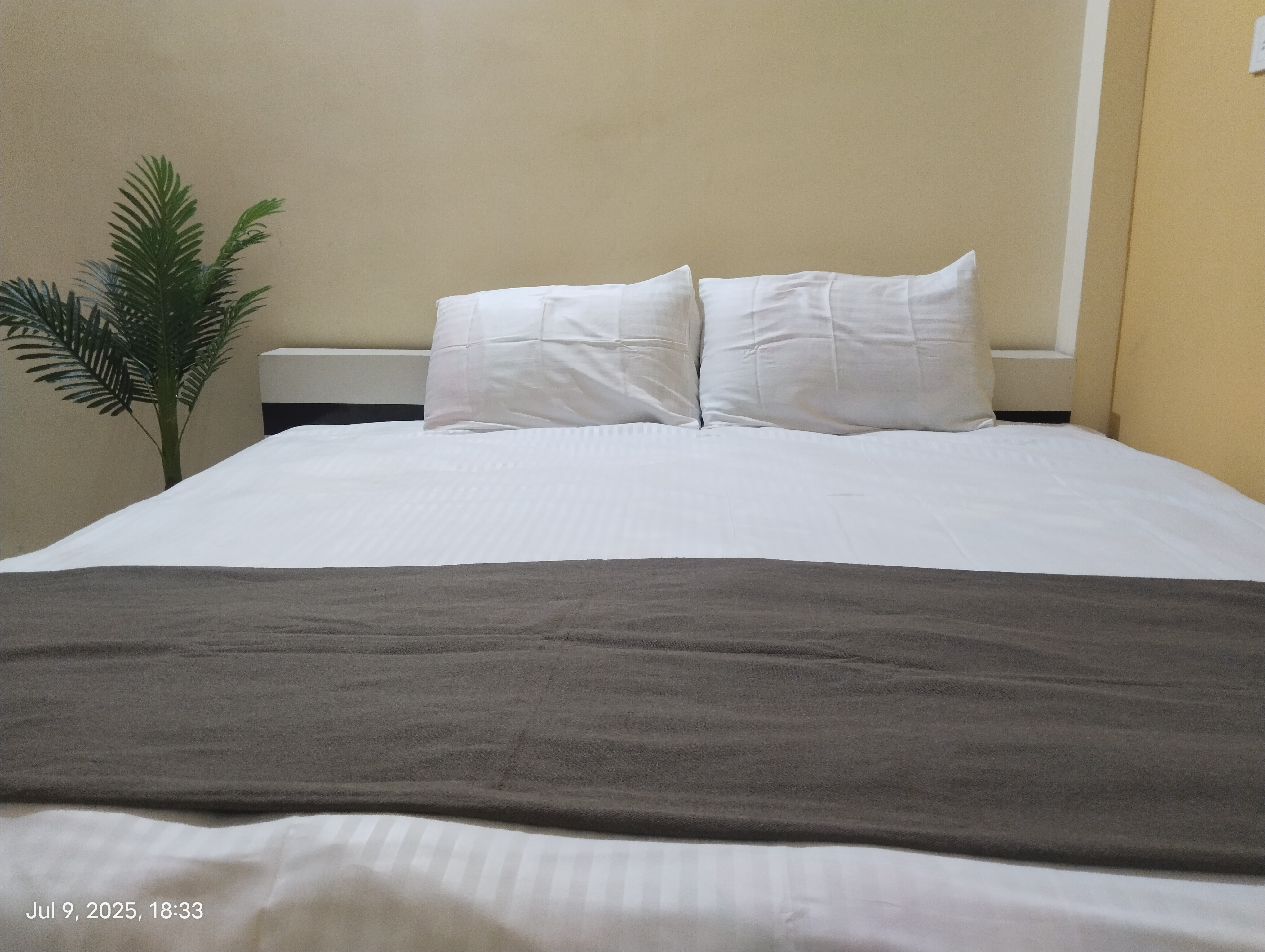 Ujjainhomestay - Tap to explore photos