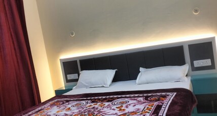Shree jee hotel and Restaurant Room Type - Bedroom 2
