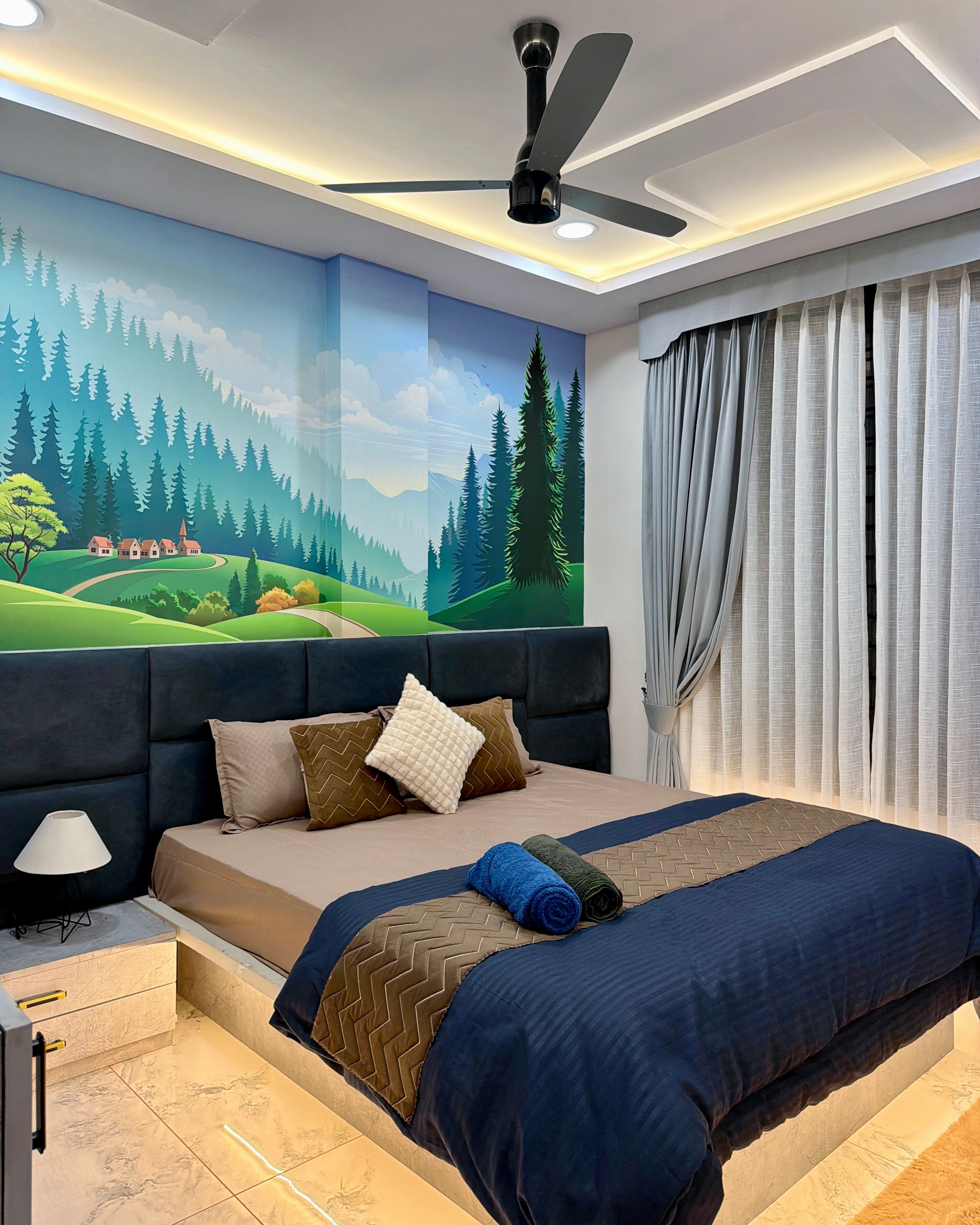 Modern & Cozy 1BHK Retreat For Couples & Family - Tap to explore photos