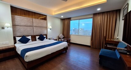 LN HOTELS & RESORTS Room Type - AC Super Deluxe Room  with High Speed WIFI