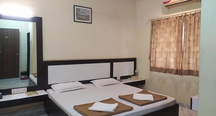 Sea Winds Hotel Guhagar Room Type - AC Deluxe Room