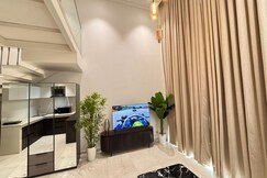 Loft Duplex spr road near airport & dwarka exp way