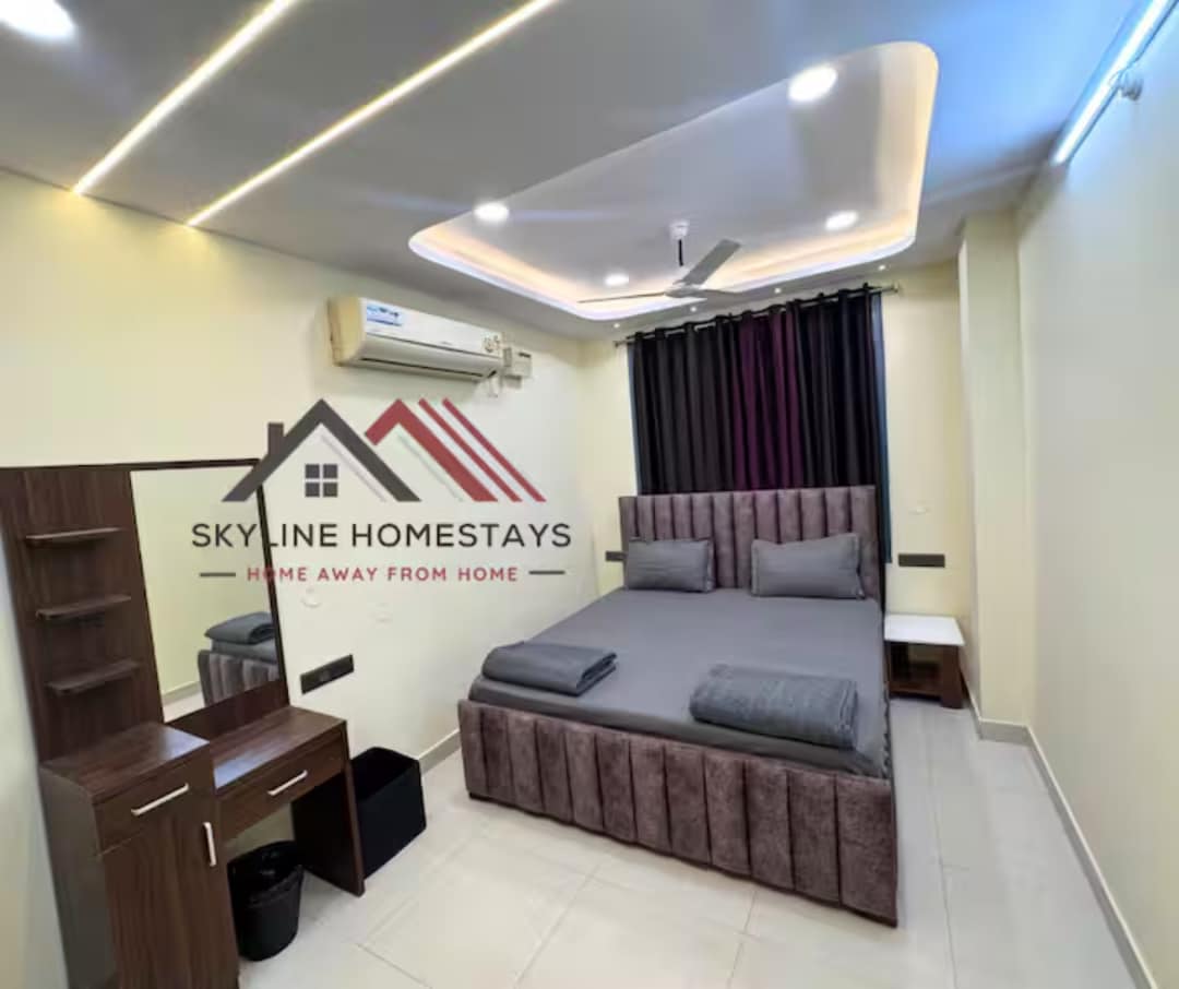 Homely 3BHK Apartment in Tolichowki - Tap to explore photos