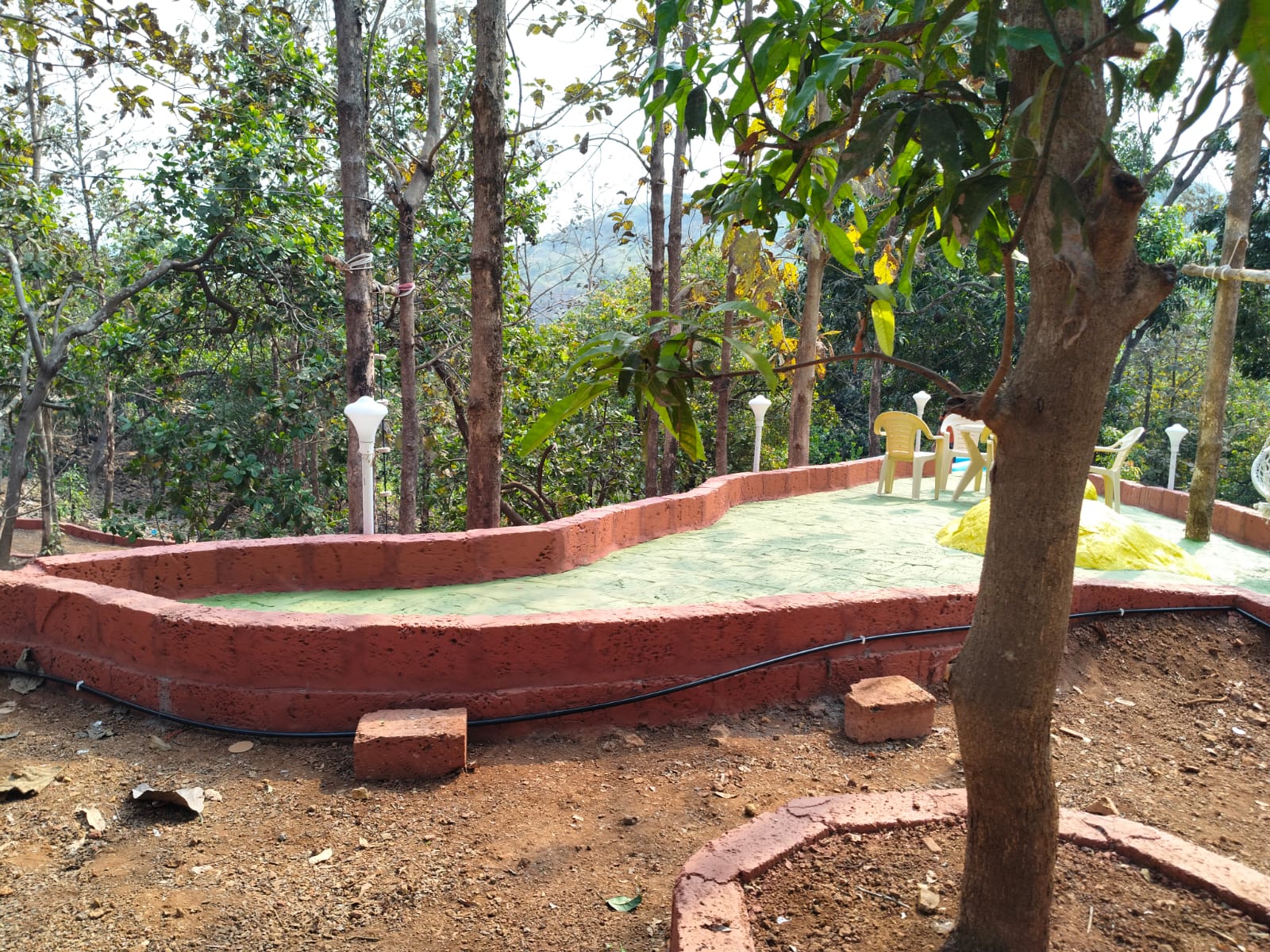 Pardalewadi Riverside Farm Stay - Tap to explore photos