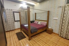 Premium 1BHK Private Suite | 2 ACs | Full Kitchen