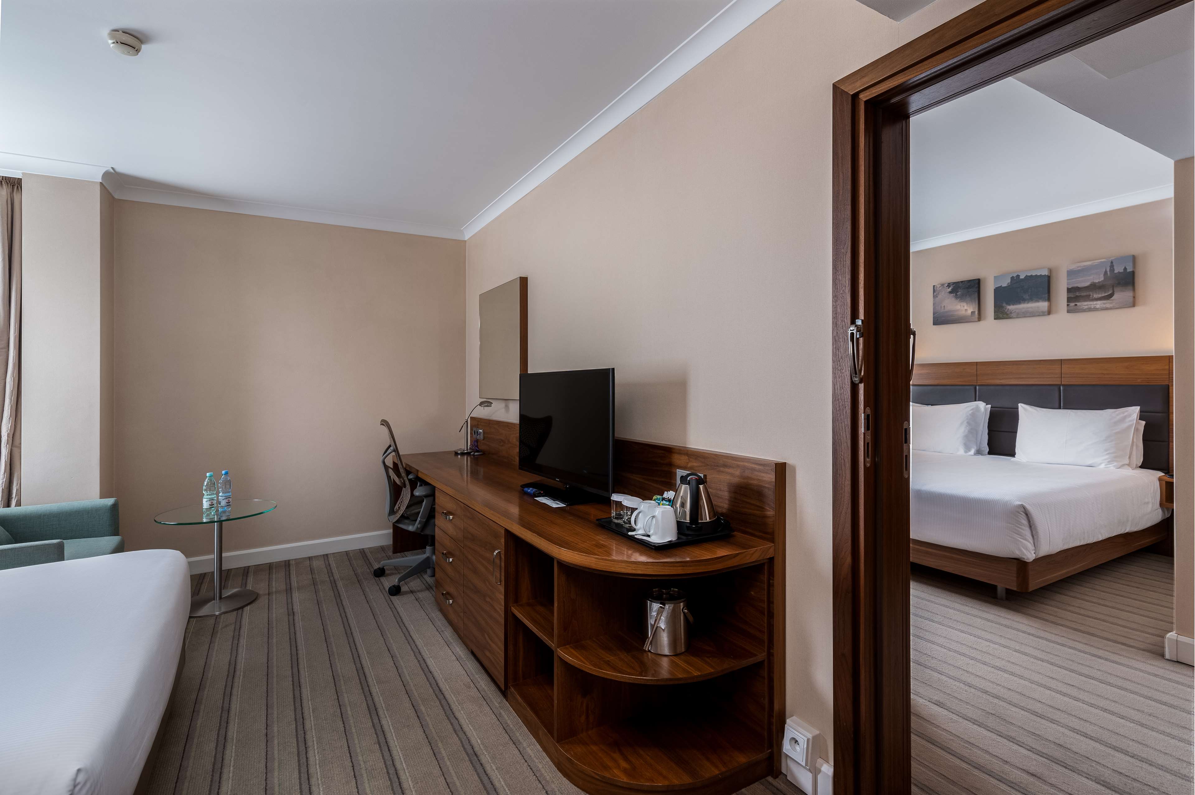 Hilton Garden Inn Krakow - Tap to explore photos