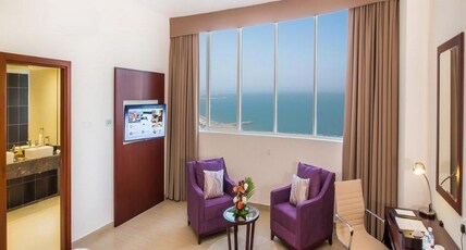 V Hotel Fujairah Room Type - Deluxe Room