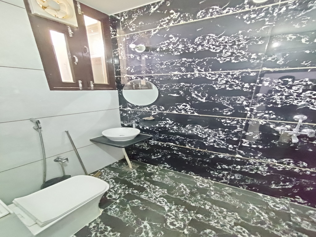 Hotel Govindam - Tap to explore photos