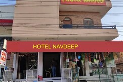 Hotel Navdeep