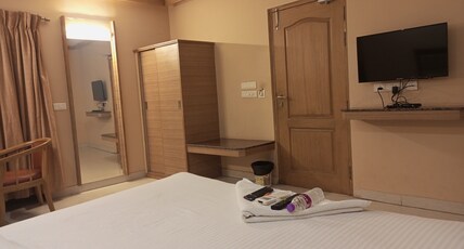 Bairav Grand Room Type - Executive Double Room