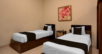 Townhouse Oak Pancanaka Malioboro Hotel Room Type - Indonesia Deluxe Twin